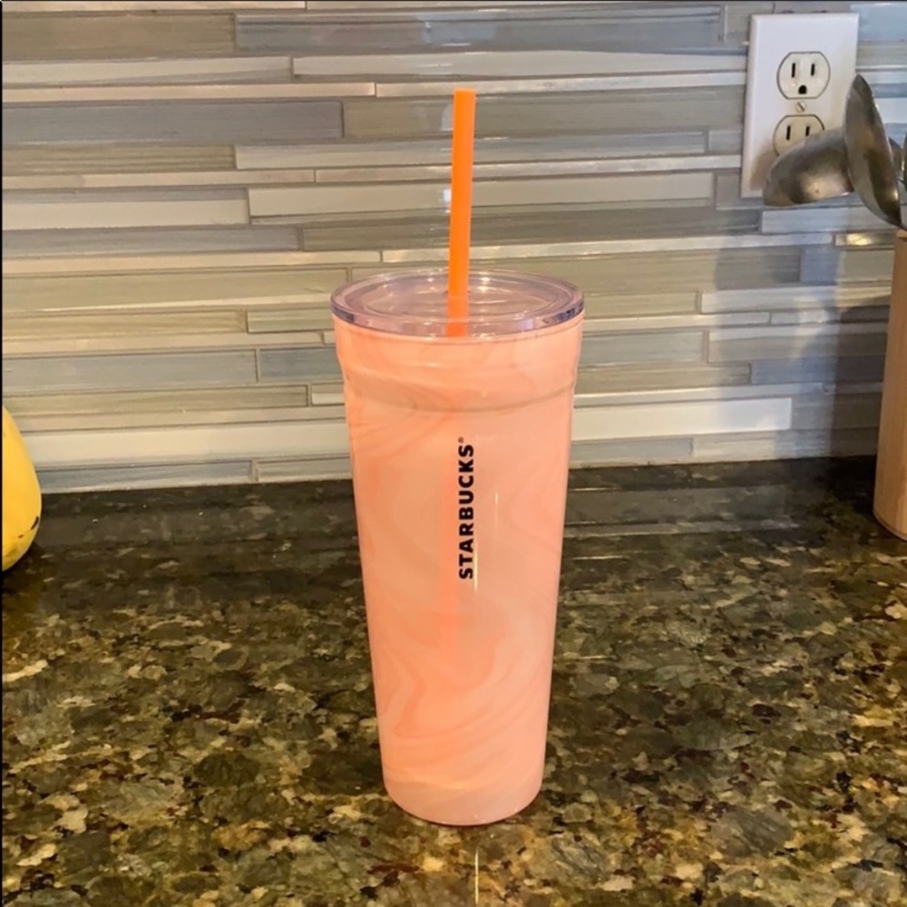 Glass tumbler